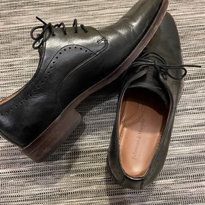 Men’s dress shoes